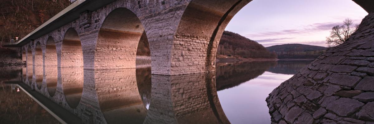 Image of bridge by Image by Evgeni Tcherkasski from Pixabay 